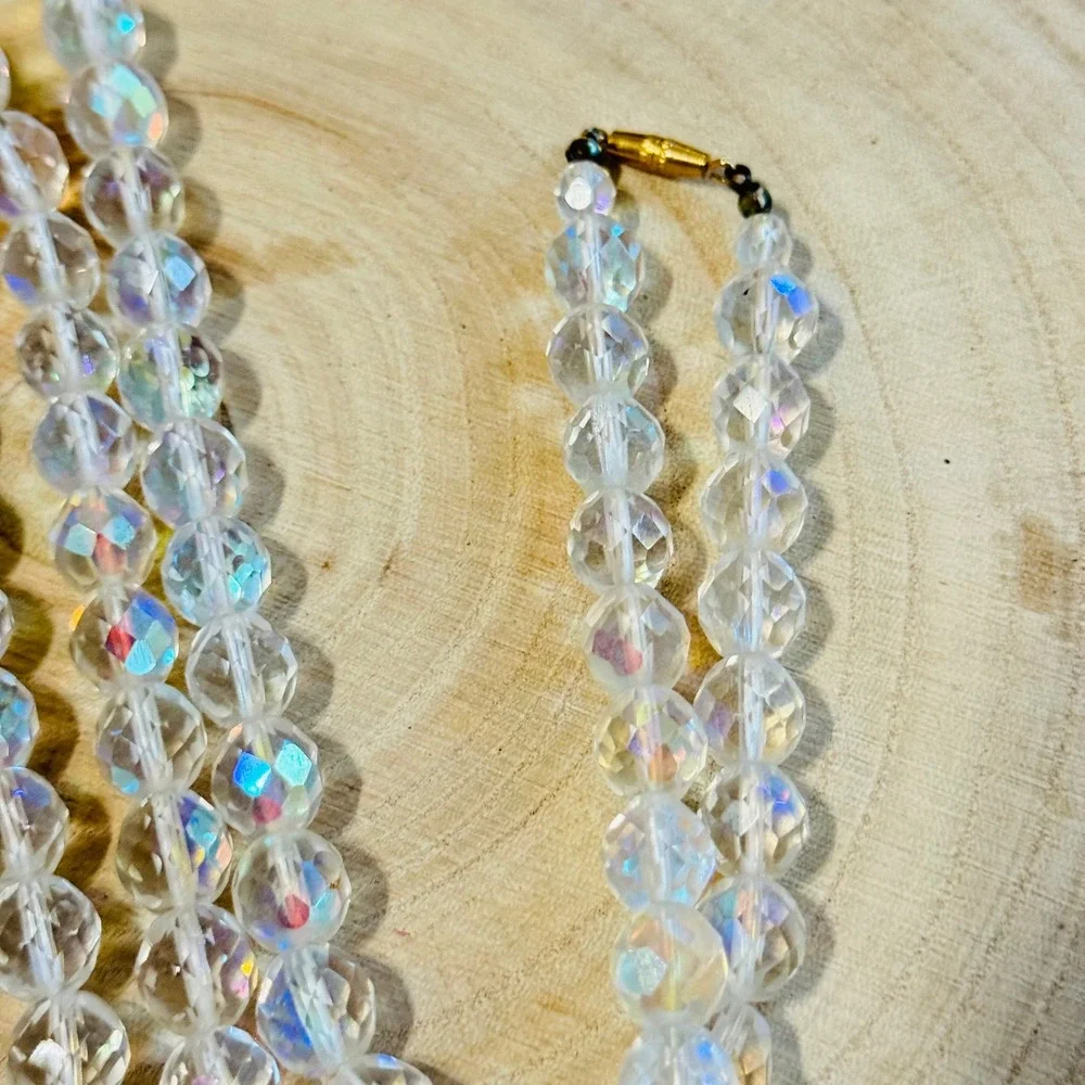 VTG Glitzy Necklace‎ Aurora Borealis Crystal beads Faceted colorful beaded 32
